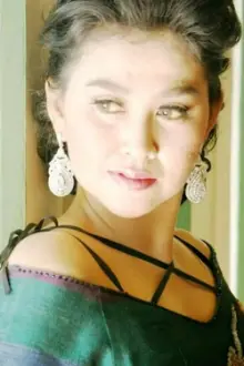 Murti Sari Dewi como: Selasih
