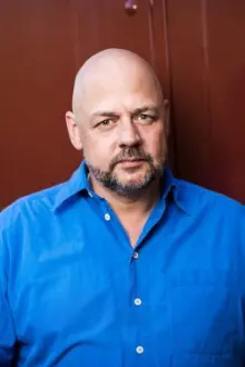 Thomas Wenke como: Bertram (voice)