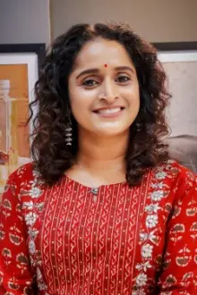 Surabhi Lakshmi como: Muthamma