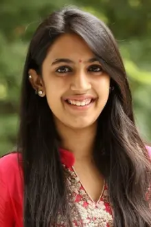 Niharika Konidela como: Sowmiya