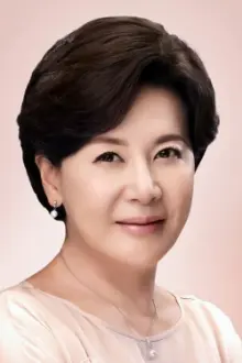 Park Jung-soo como: Park Jung-Ok