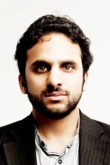 Nish Kumar como: Presenter