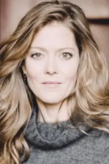 Barbara Hannigan como: Self/Conductor/Soprano