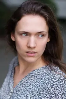 Olga Dinnikova como: Olga