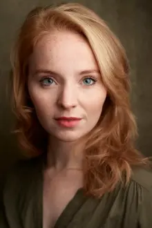 Michaela Longden como: Kirsty Marsh