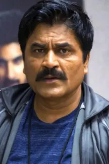 Ashok Samarth como: Mukhiya Gajraj Singh