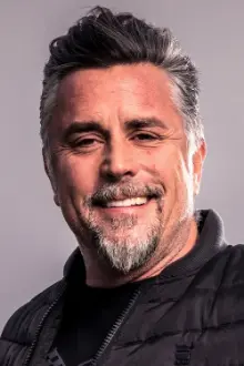 Richard Rawlings como: 