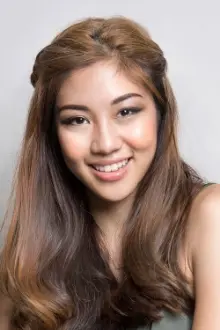 Narelle Kheng como: Ariel