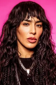 Loreen como: Self - Contestant