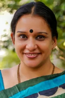 Maala Parvathi como: Ramani