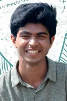 Thomas Mathew como: Akshay Rajj