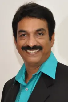 Unni Menon como: Vivek