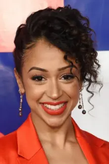 Liza Koshy como: Eugenie