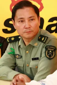 Lu Qi como: 邓小平