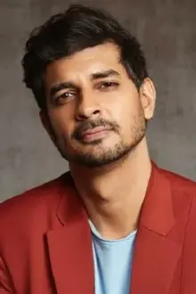 Tahir Raj Bhasin como: Sunder Shyam