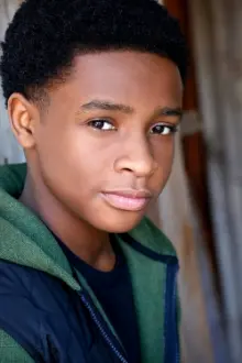 Caleel Harris como: Sam