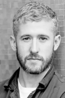 Adam Gillen como: Wolfgang Amadeus Mozart