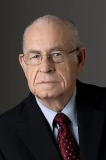 Carl Kasell como: Self - Scorekeeper / Announcer