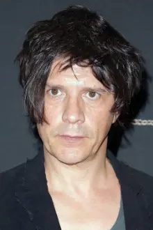 Nicola Sirkis como: Self - Guitares, Voix