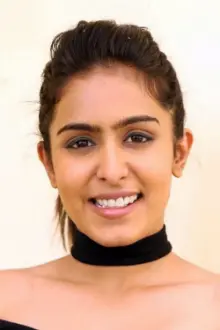 Samyuktha Hegde como: Aksha