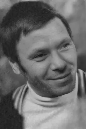 Юрий Серов