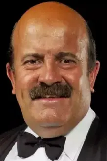 Willie Thorne como: The Beast