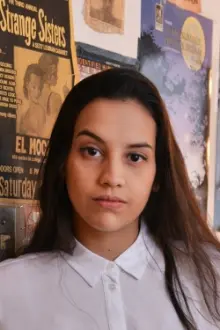 Sofia Rodriguez como: Rachel