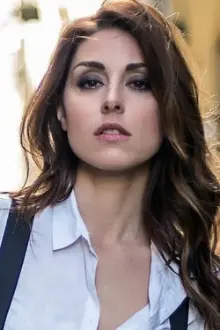 Miriam Candurro como: Chiara Terracciano