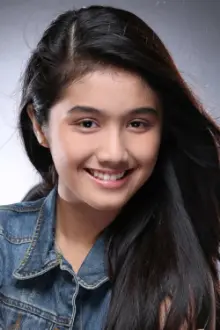 Zulfa Maharani como: Tasya