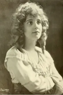 Louise Huff como: Lola Pratt