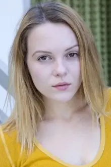 Alyssa Elle Steinacker como: Sonya Stecko