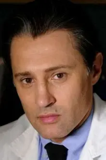 Raffaele Esposito como: 