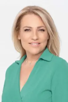 Marianna Toumasatou como: Θάλεια Κροντηρά