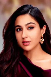 Sara Ali Khan como: Somya Chawla Dubey