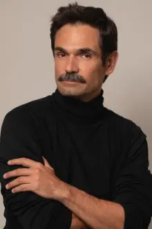 Francisco Rubio como: Miguel