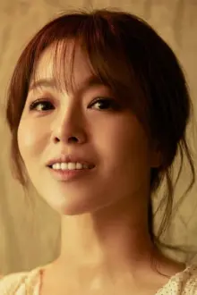 Choi Woo-ri como: Jang Mi-ran