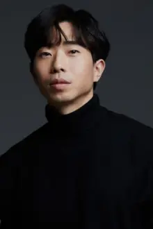 Daniel Jun como: AD