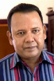 Santhosh Kurup como: Sreeraj's father