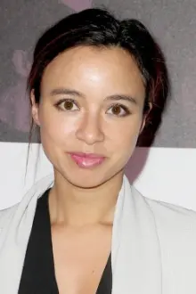 Isobel Yeung como: 