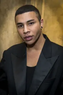 Olivier Rousteing como: 