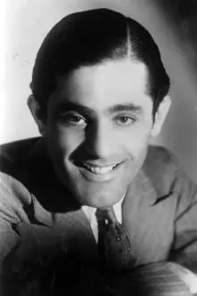 Al Bowlly como: George