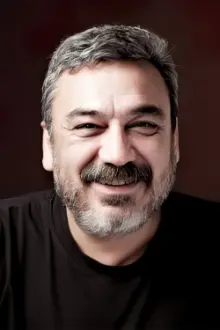 Faruk Akgören como: 