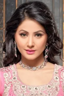 Hina Khan como: Girlfriend