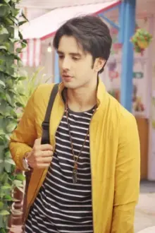 Zaan Khan como: Randhir Rezada