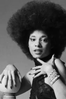 Betty Davis como: 