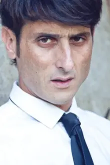 Luca Varone como: Zio Alfredo