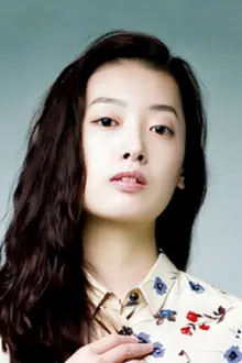 Kim Ye-na como: Woman