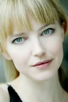 Janicke Askevold como: Susanna