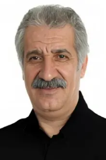 İskender Bağcılar como: Salih