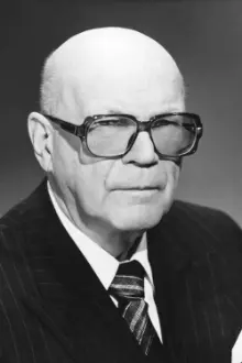 Urho Kekkonen como: self